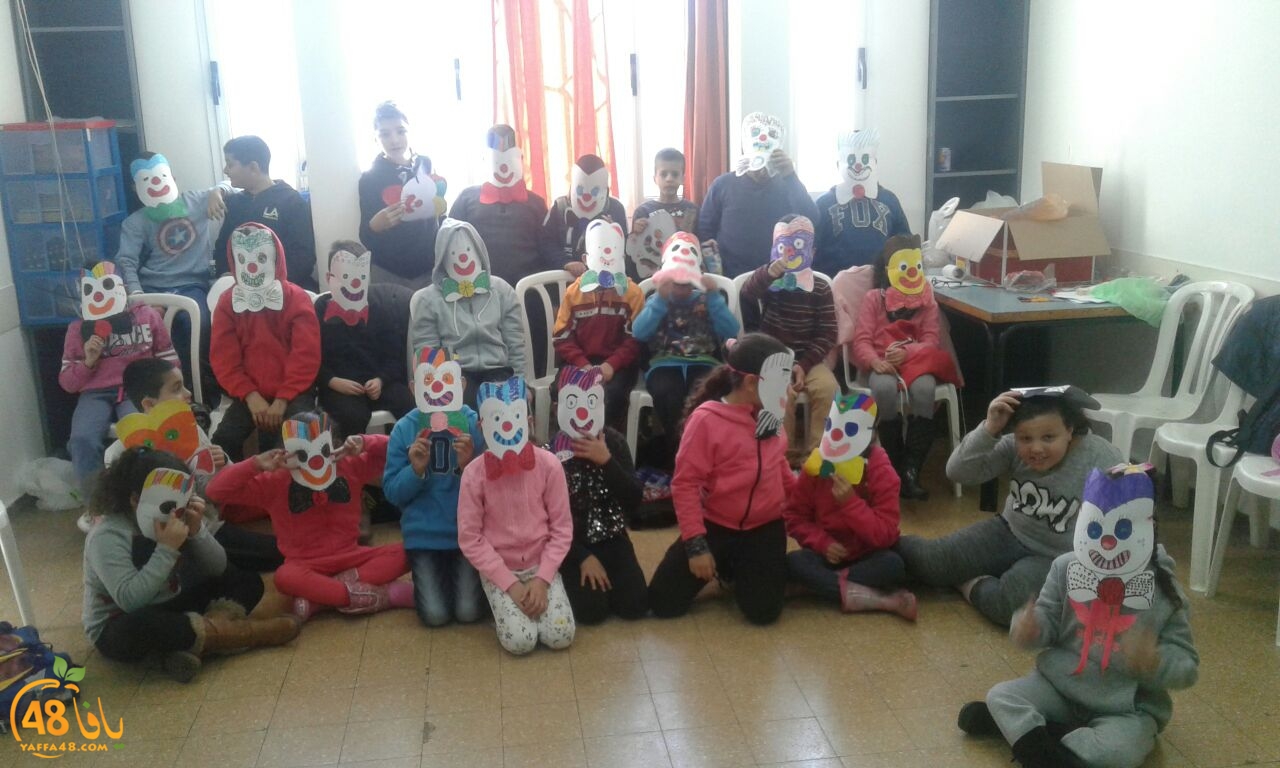 eating jamhriy yaffa (5).jpg